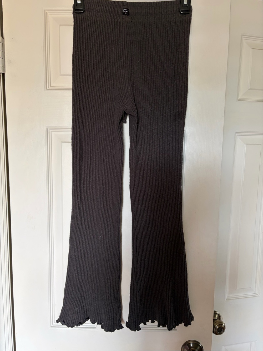 Billabong Ribbed Wide-Leg Knit Pants in Charcoal - Picture 3 of 8